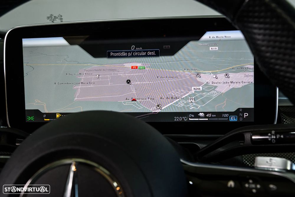 Mercedes-Benz C 300 e AMG Line - 17