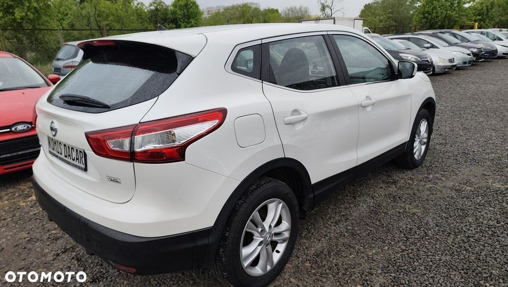 Nissan Qashqai 1.2 DIG-T N-Vision - 4