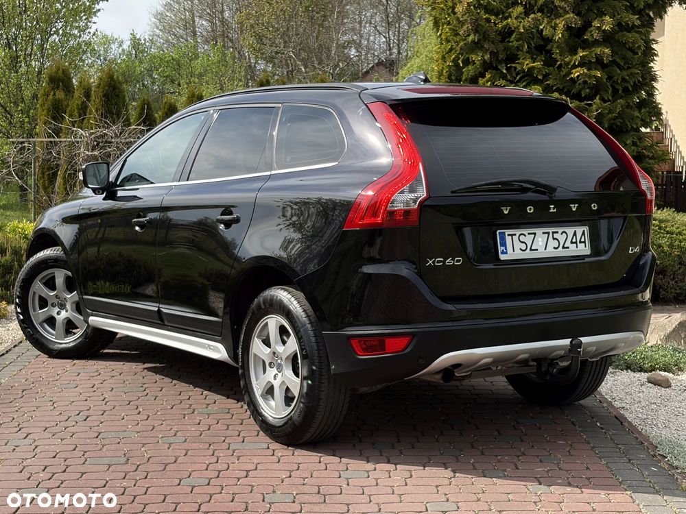 Volvo XC 60 D4 Summum - 3