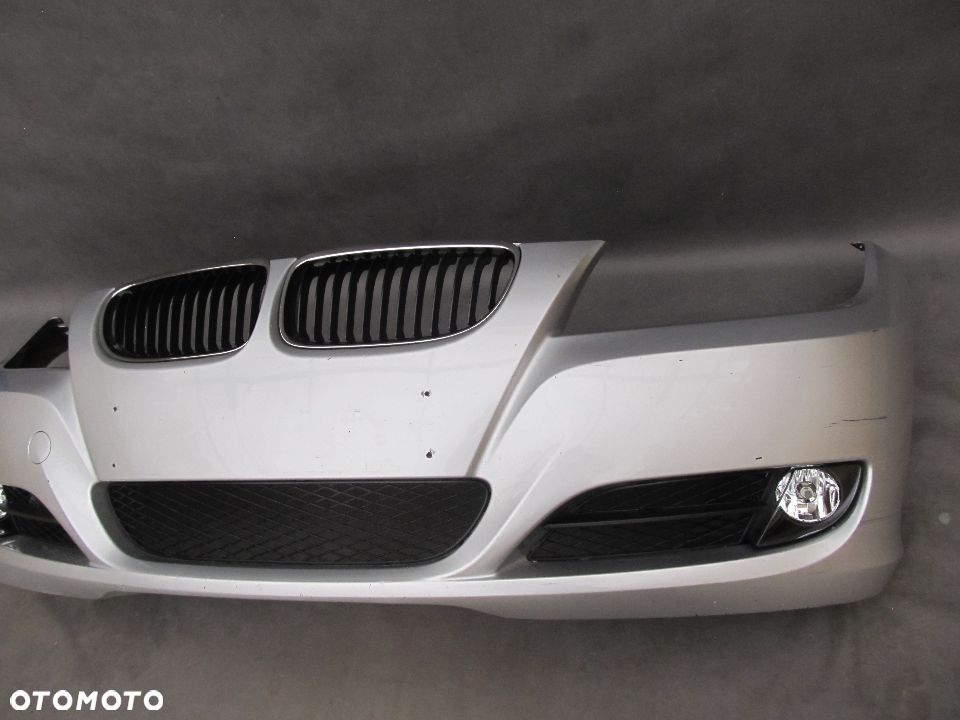 Zderzak przedni BMW 3 E90 / E91 08 - 12 Bez otworów Lakier A83 - 1