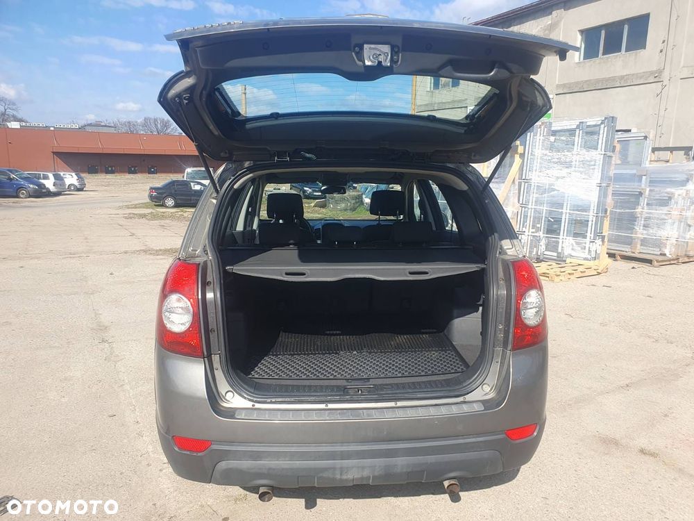 Chevrolet Captiva 2.4 2WD 5 Sitzer LS - 7