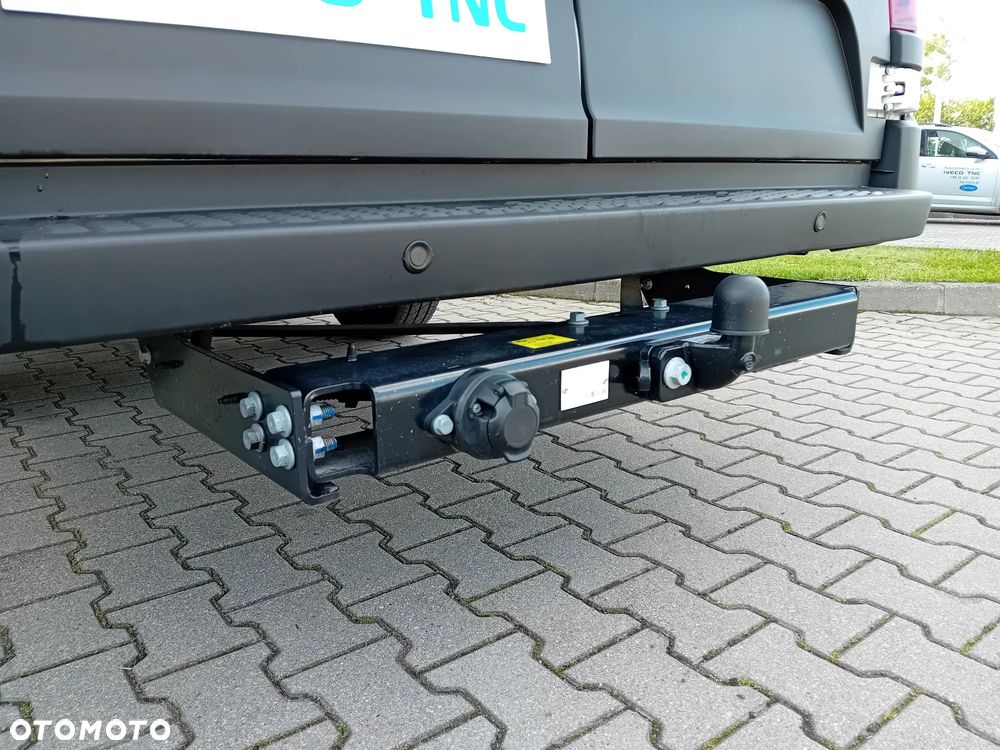 Iveco 35S18HA8 V 3.0 Diesel Hi-Matic Furgon L4H2 2025 - 19
