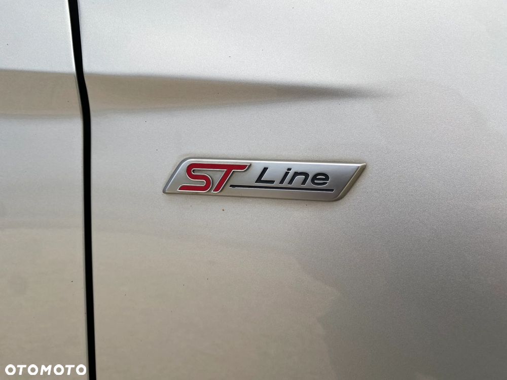 Ford Focus 1.5 EcoBlue Start-Stopp-System ST-LINE - 15