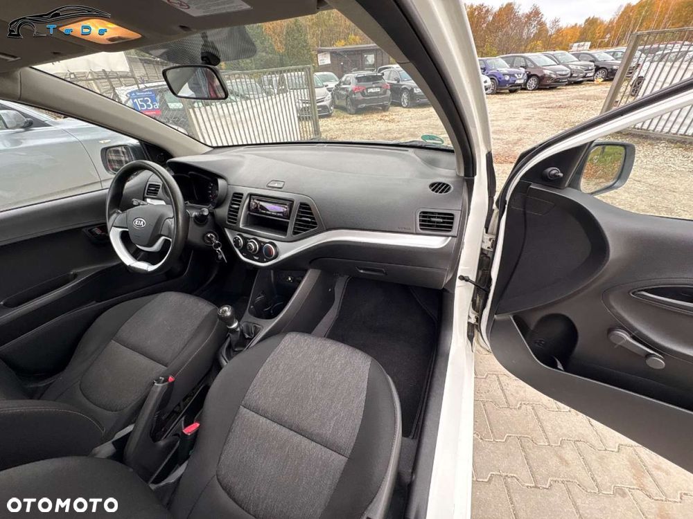 Kia Picanto 1.0 ISG Fifa World Cup Edition - 30