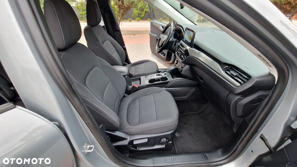 Ford Kuga 2.5 Duratec FHEV TITANIUM - 12