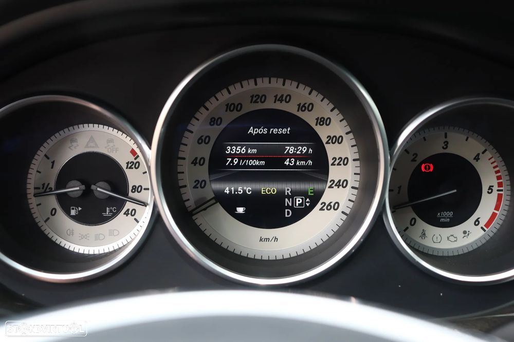 Mercedes-Benz CLS 350 CDi BlueEfficiency Shooting Brake - 25