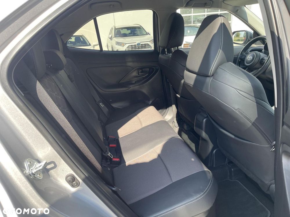 Toyota Yaris Cross - 13