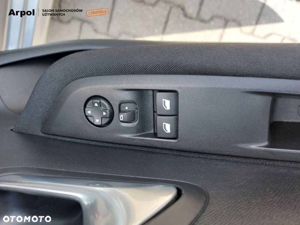 Peugeot 208 1.2 PureTech Active S&S - 6