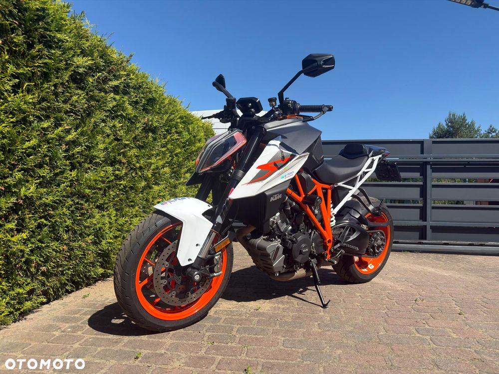 KTM Super Duke - 4