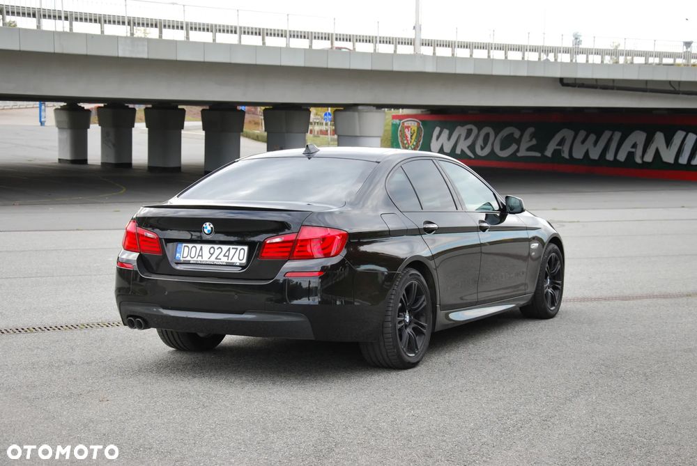 BMW Seria 5 525d xDrive - 3