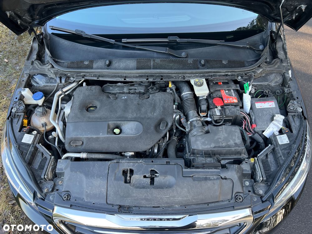 Peugeot 308 BlueHDi 150 EAT6 Stop & Start Allure - 7