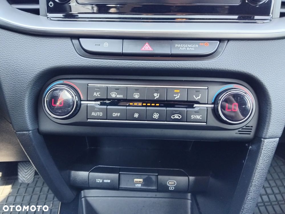 Kia Ceed 1.5 T-GDI M - 16