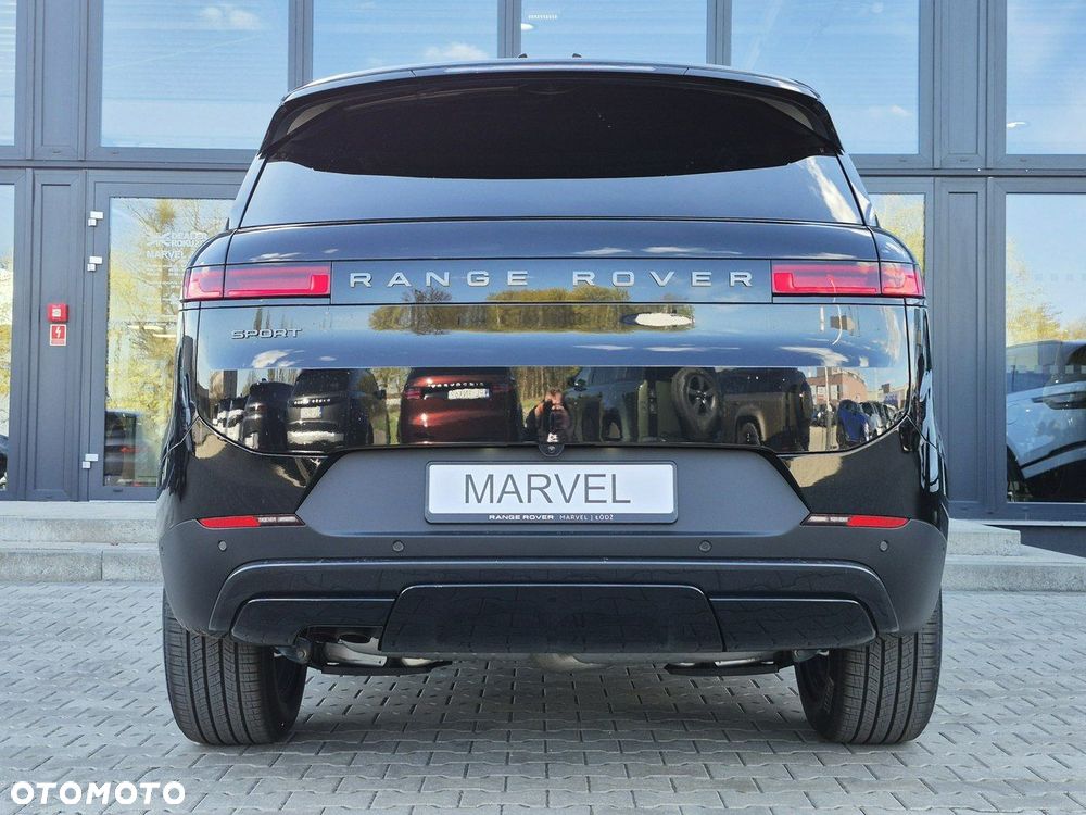 Land Rover Range Rover Sport - 11