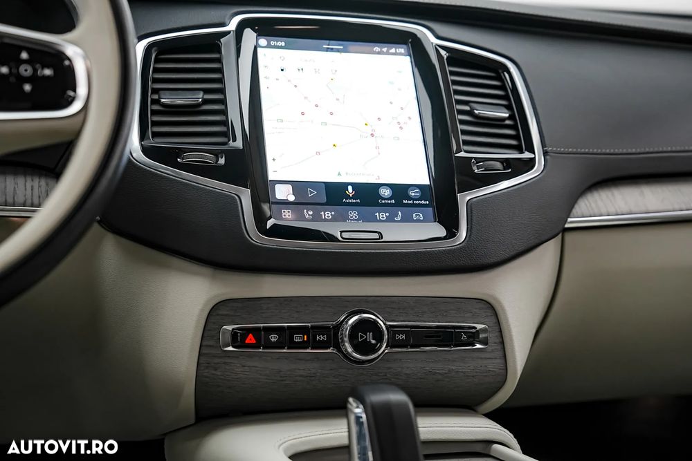 Volvo XC 90 B5 D AWD Plus Bright - 38