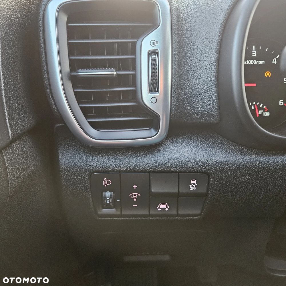 Kia Sportage 1.7 CRDI Business Line L 2WD - 27