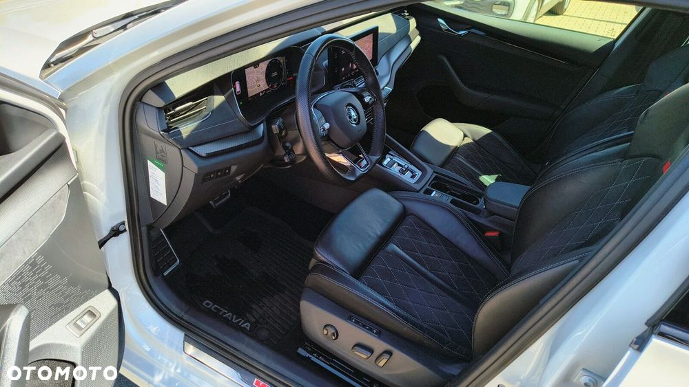 Skoda Octavia - 10