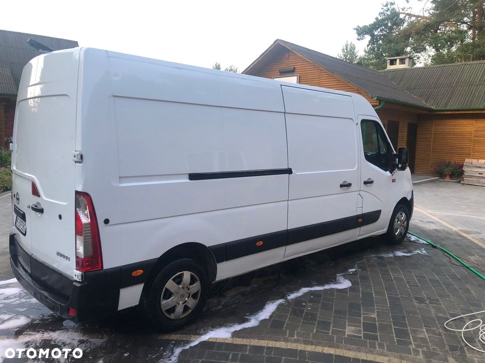 Nissan NV400 - 3