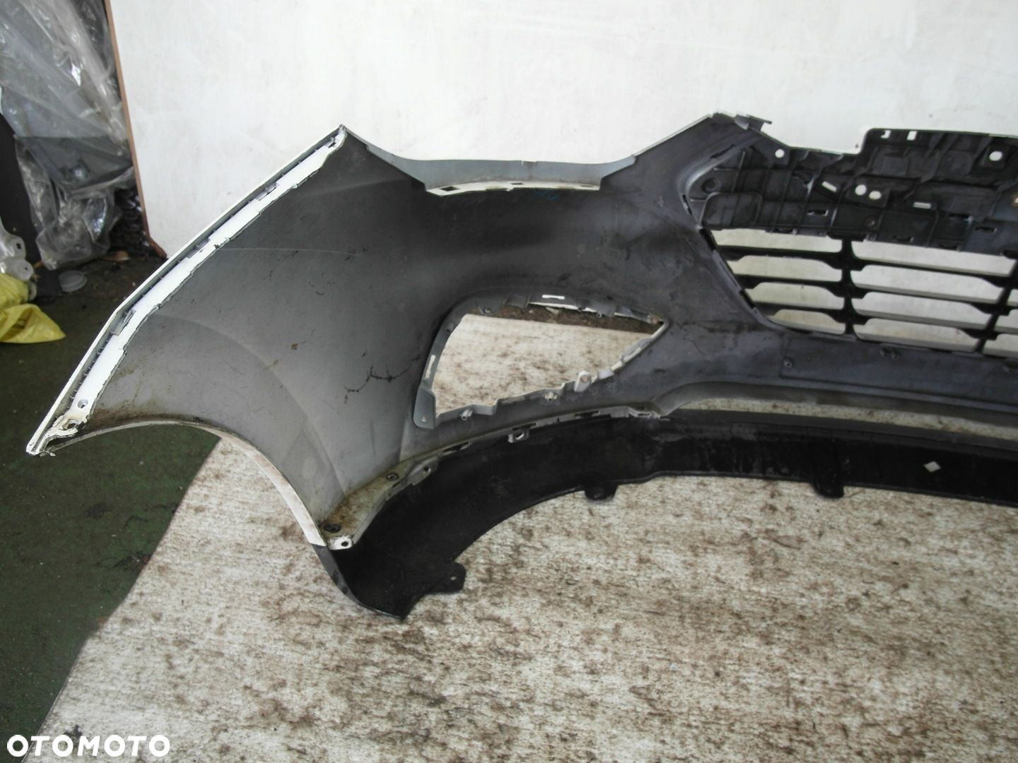 HYUNDAI IX35 BEZ DZIUR ZDERZAK PRZEDNI PRZÓD NR70 - 4
