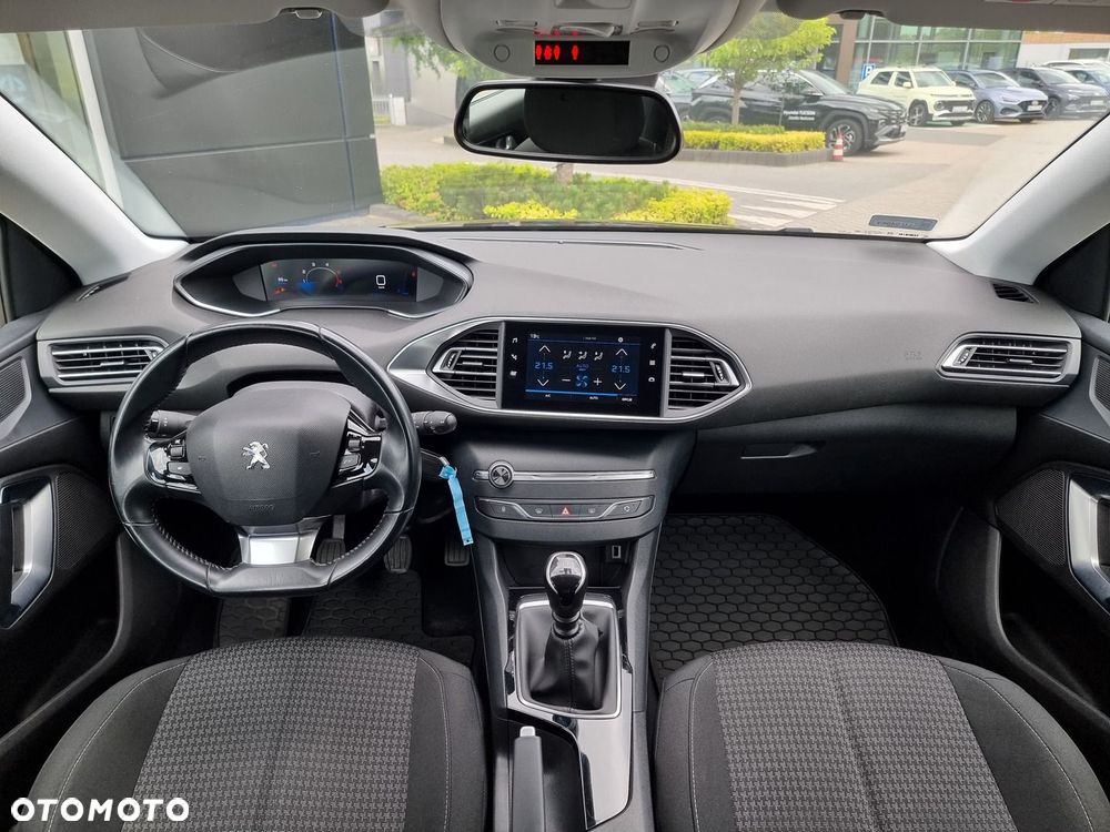 Peugeot 308 1.5 BlueHDi Active S&S - 26