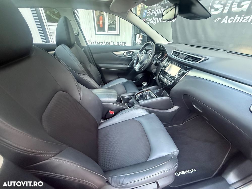 Nissan Qashqai 1.2 DIG-T Start/Stop Tekna - 17