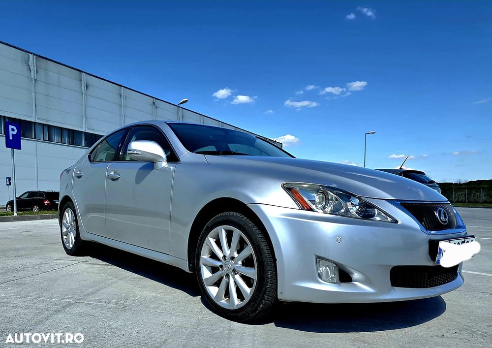 Lexus Seria IS 220d Luxury - 1