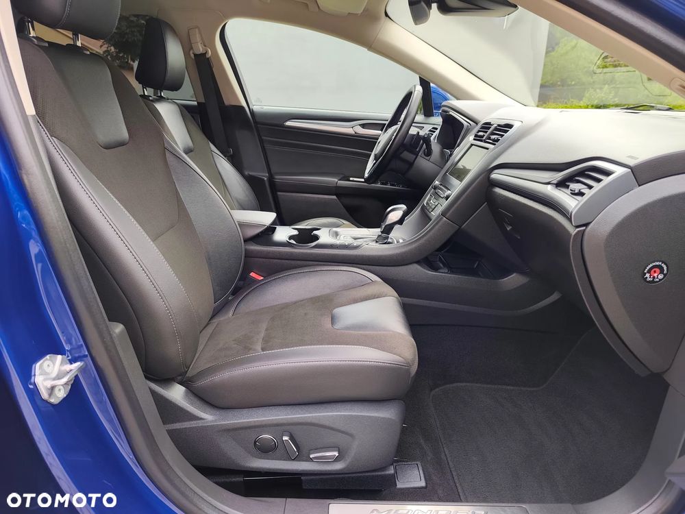 Ford Mondeo 2.0 TDCi Titanium PowerShift - 18