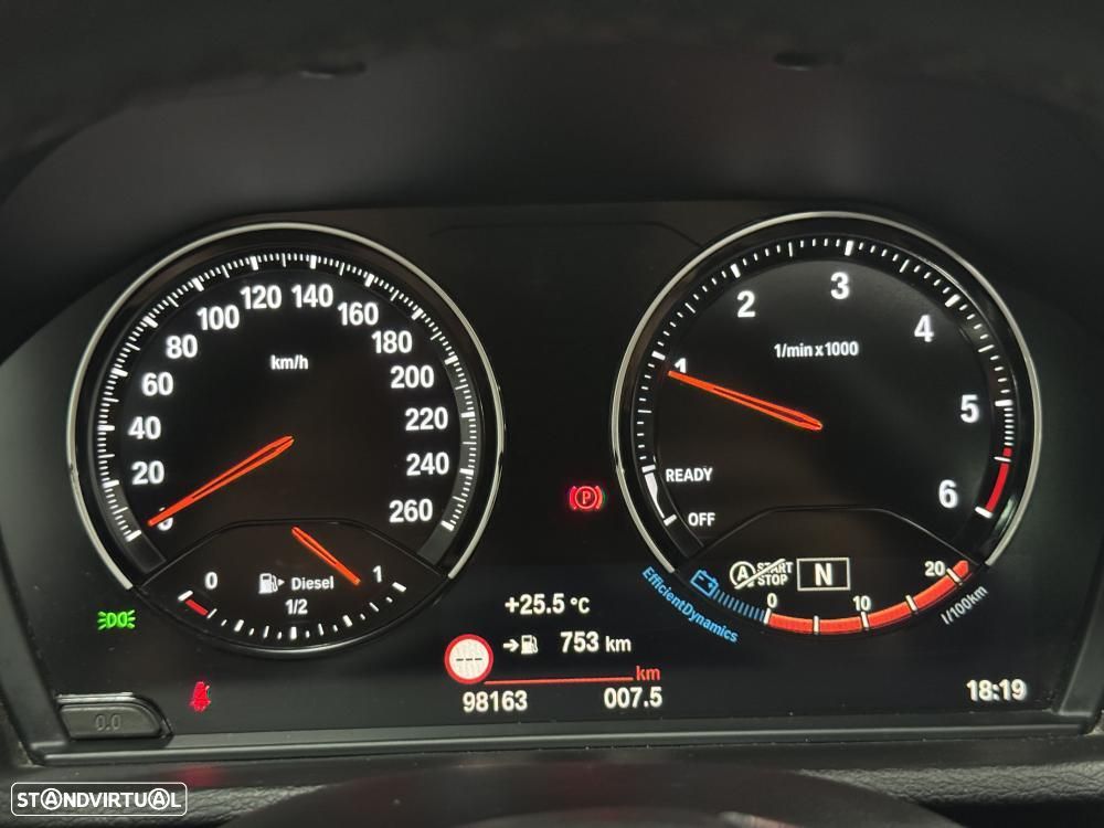BMW X1 16 d sDrive Advantage - 33