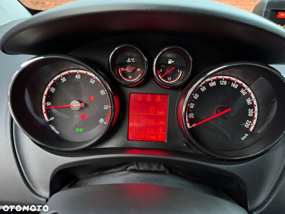 Opel Meriva 1.4 T Cosmo - 25