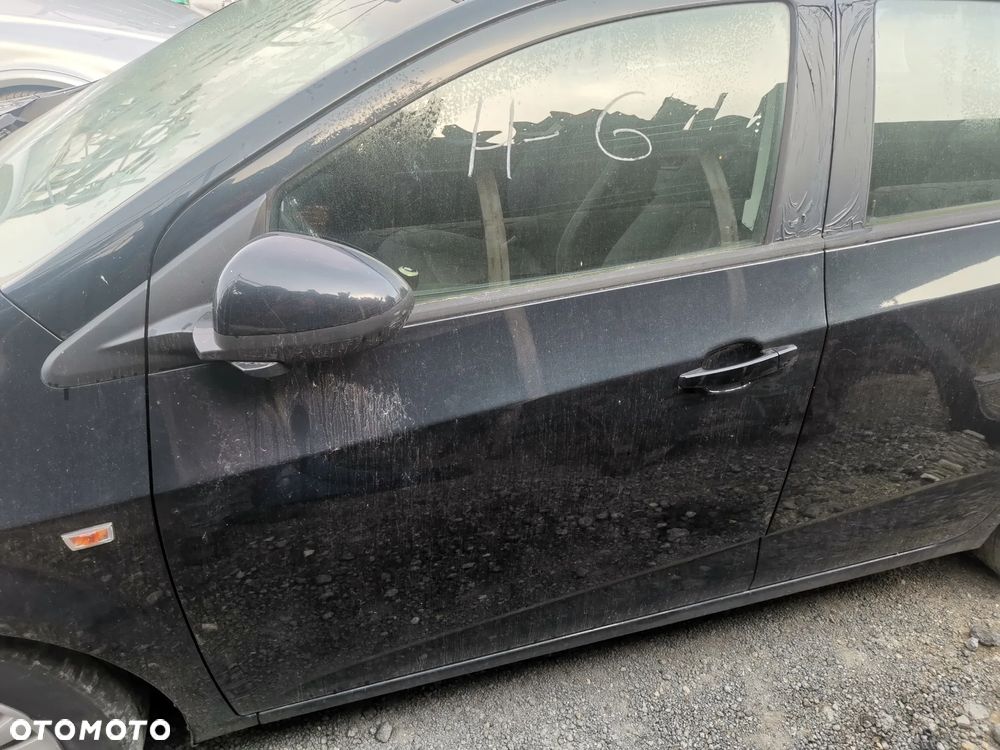 Częsci Chevrolet Aveo T300 2011 Lakier GAR - 9