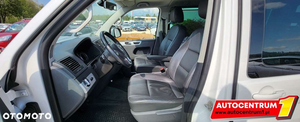 Volkswagen Multivan - 30