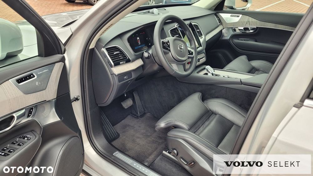 Volvo XC 90 - 17