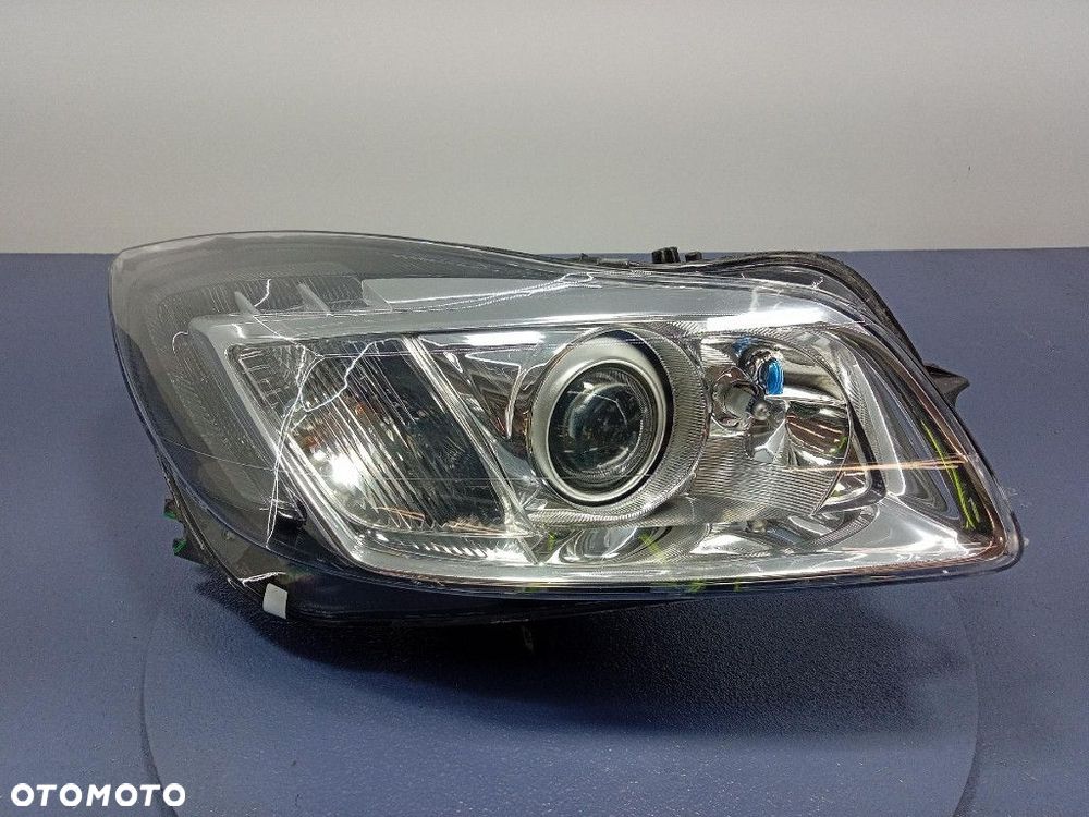OPEL INSIGNIA A 08- REFLEKTOR BIXENON PRAWY LAMPA PRZÓD EU - 1