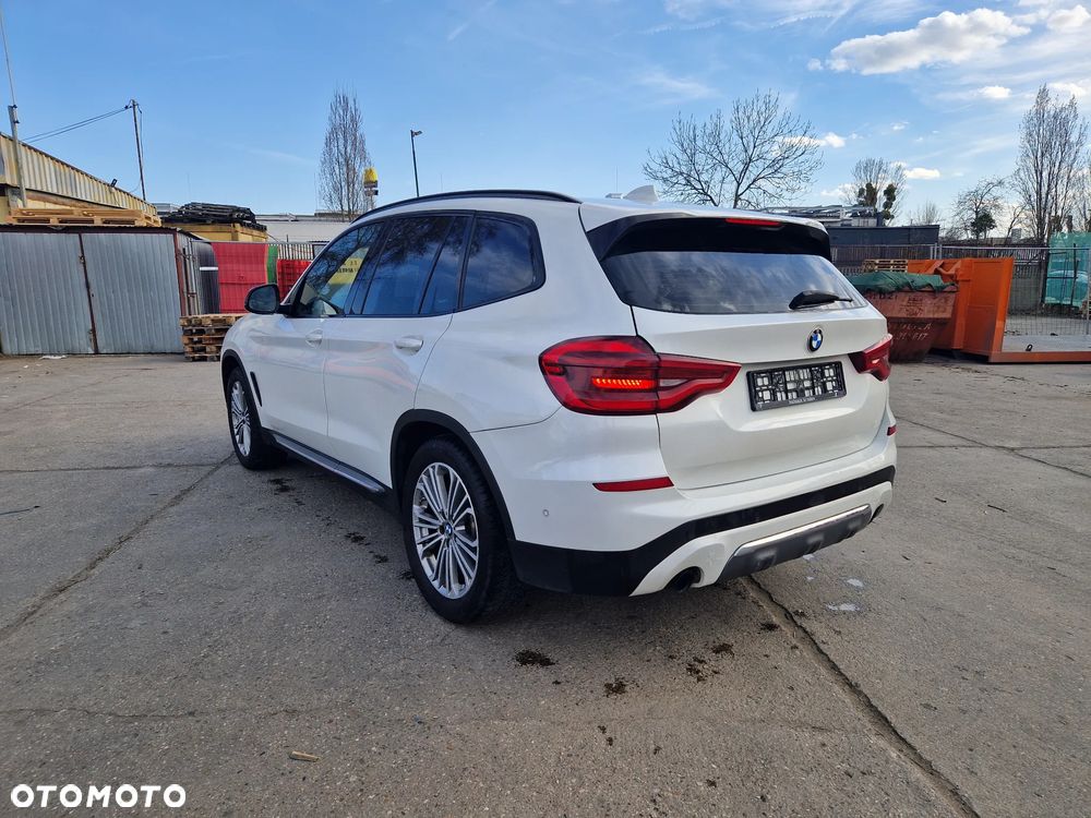 BMW X3 xDrive20d Luxury Line sport - 3