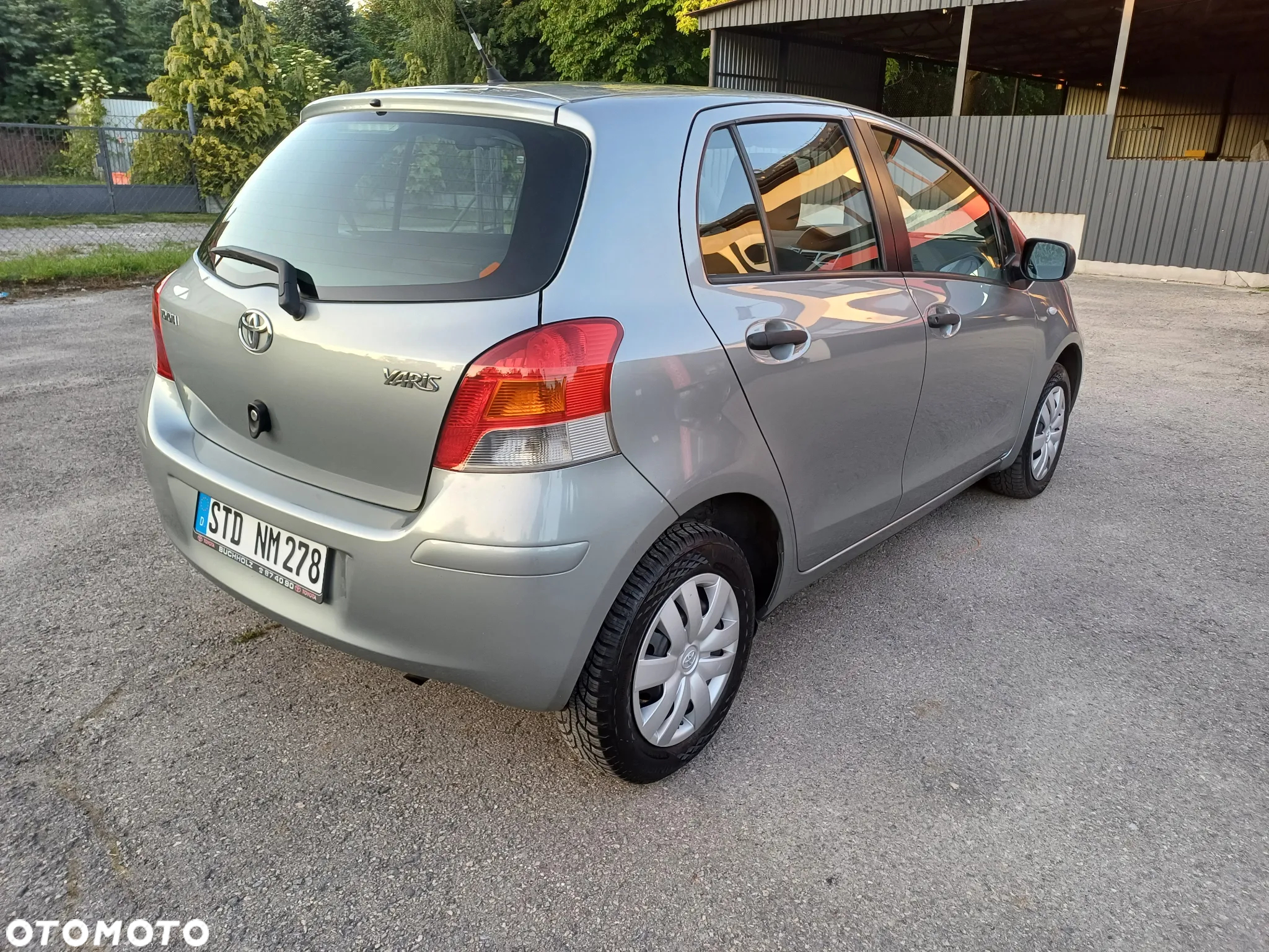 Toyota Yaris 1.0 VVT-i - 3