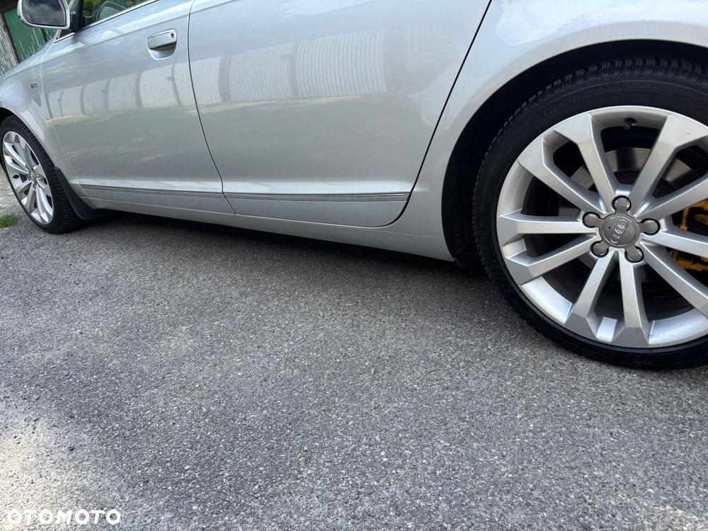 Audi A6 Avant - 16