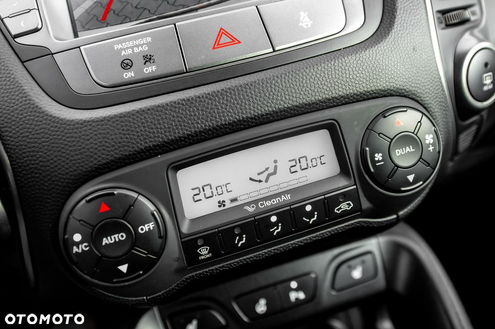 Hyundai ix35 2.0 CRDi 4WD Automatik Premium - 28