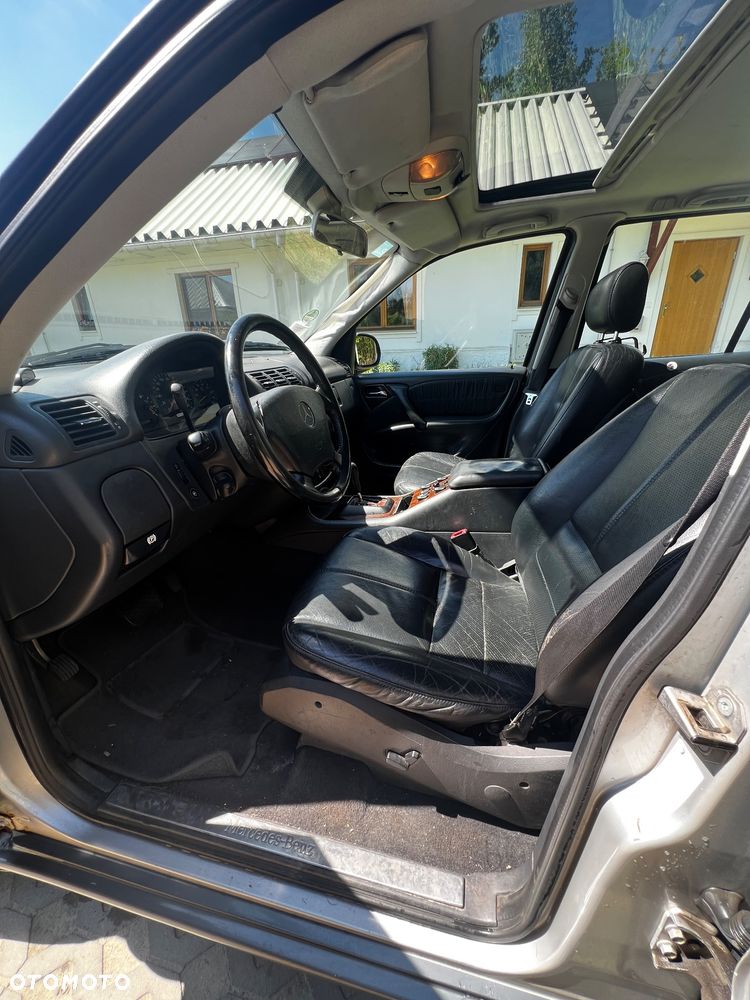 Mercedes-Benz ML - 19