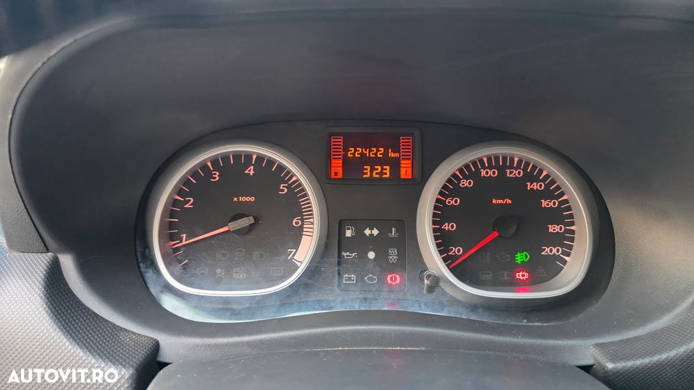 Dacia Duster 1.5 dCi 4x2 Laureate - 14