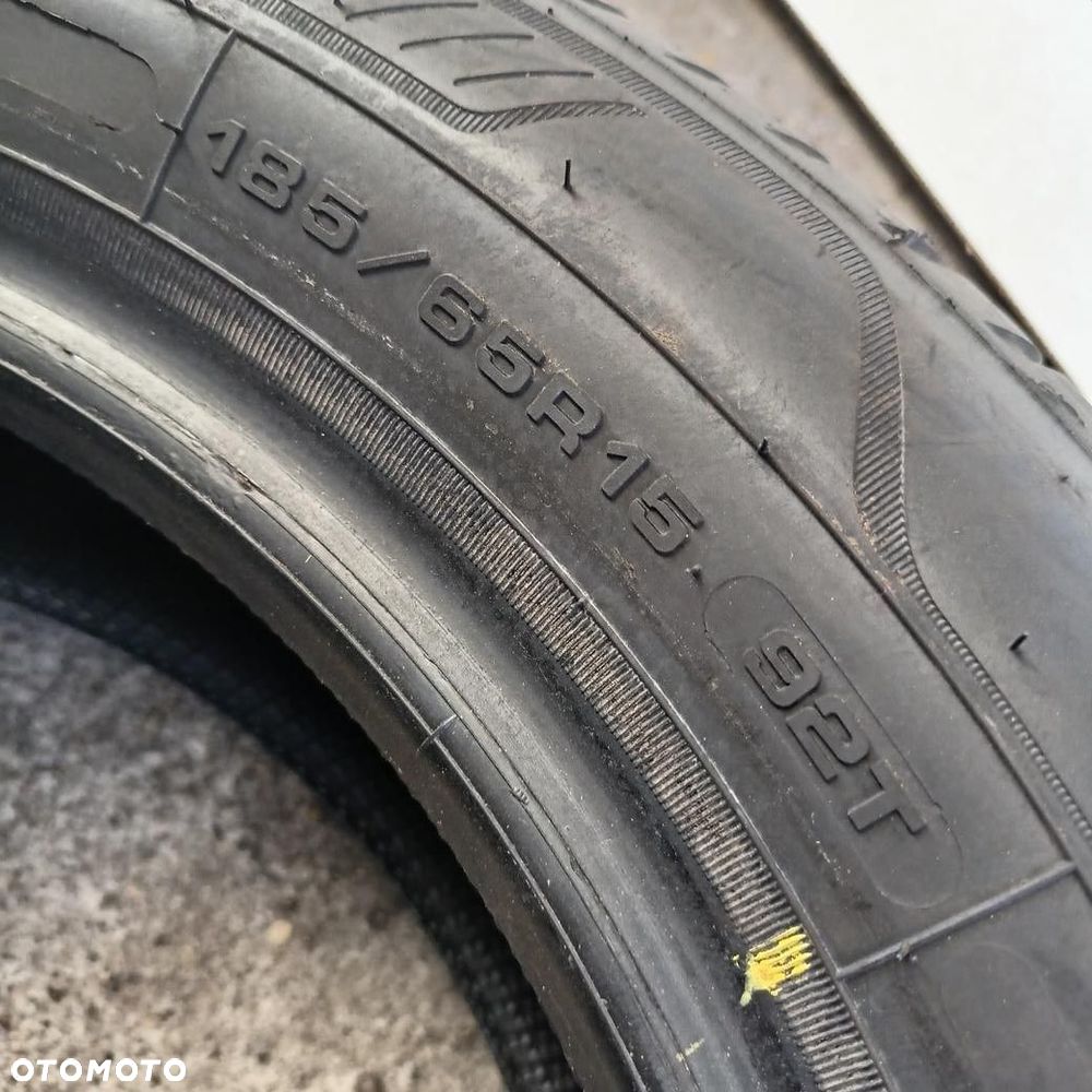 Opona 185/65/15 Goodyear Vector 4Seasons G3 (F6294) - 4