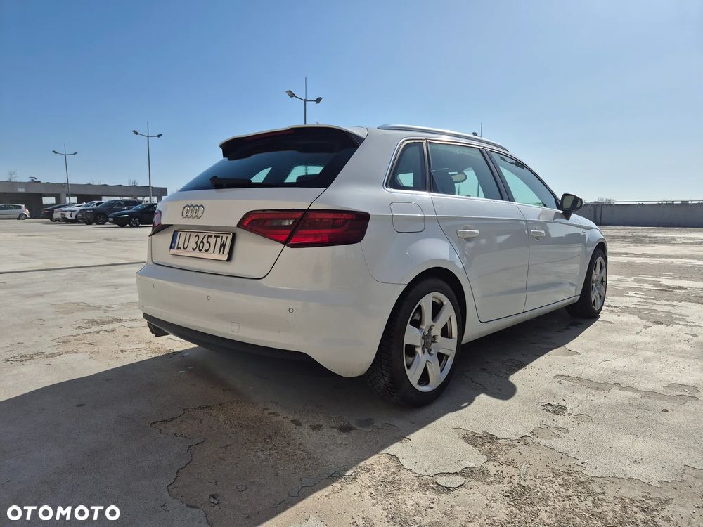 Audi A3 Sportback 2.0 TDI - 4