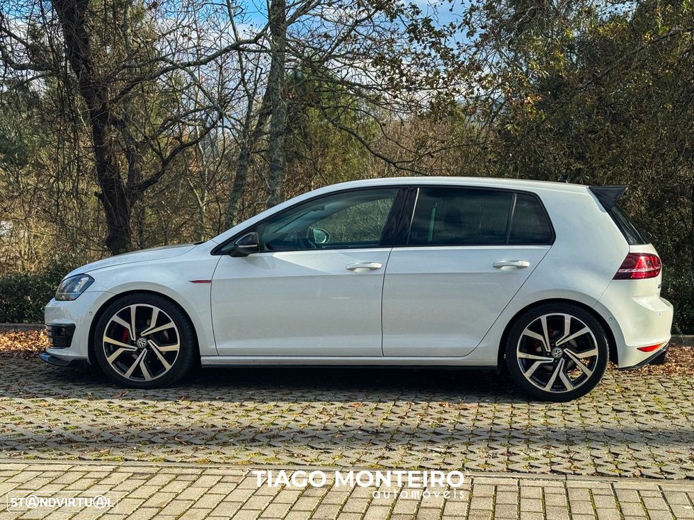 VW Golf 1.6 TDi BlueMotion Trendline - 2