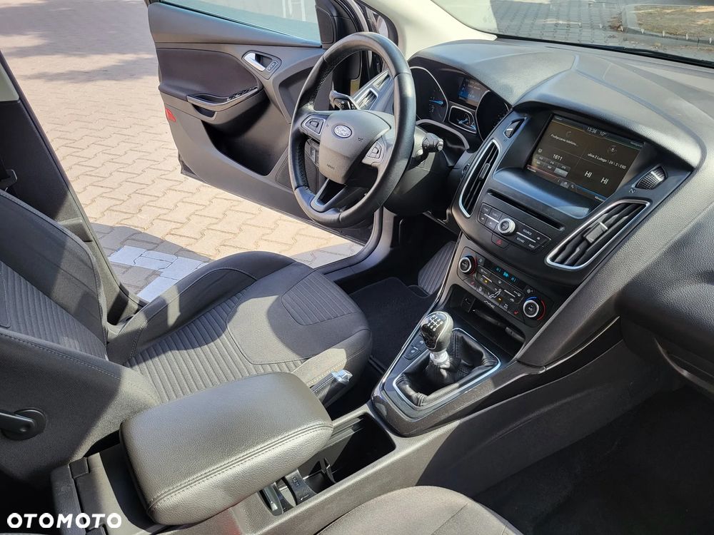 Ford Focus 1.5 TDCi Titanium - 13