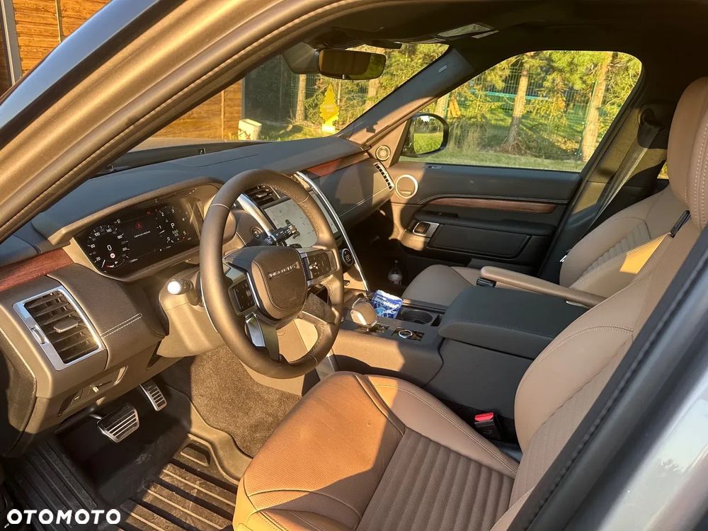 Land Rover Discovery - 8