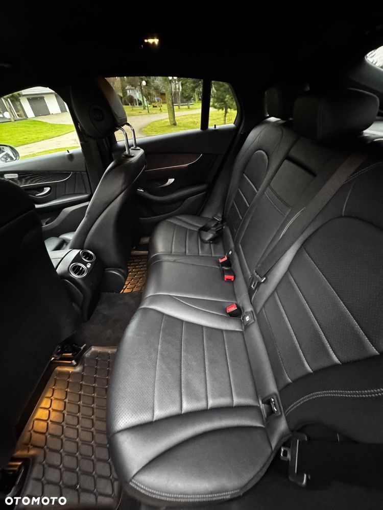 Mercedes-Benz GLC 220 d 4-Matic - 9