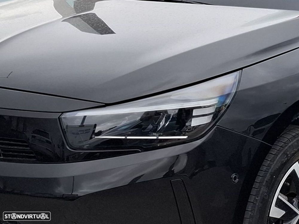 Opel Corsa 1.2 T GS - 3