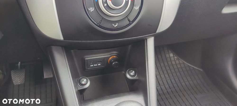 Kia Venga 1.4 CVVT Attract - 16