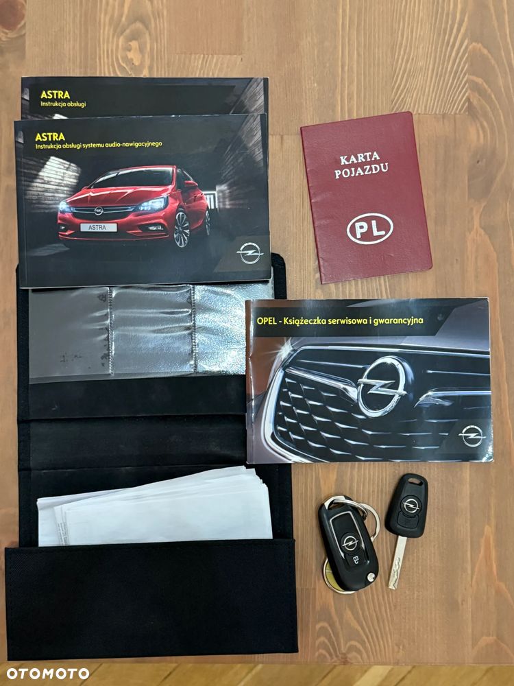 Opel Astra 1.4 T Elite - 29