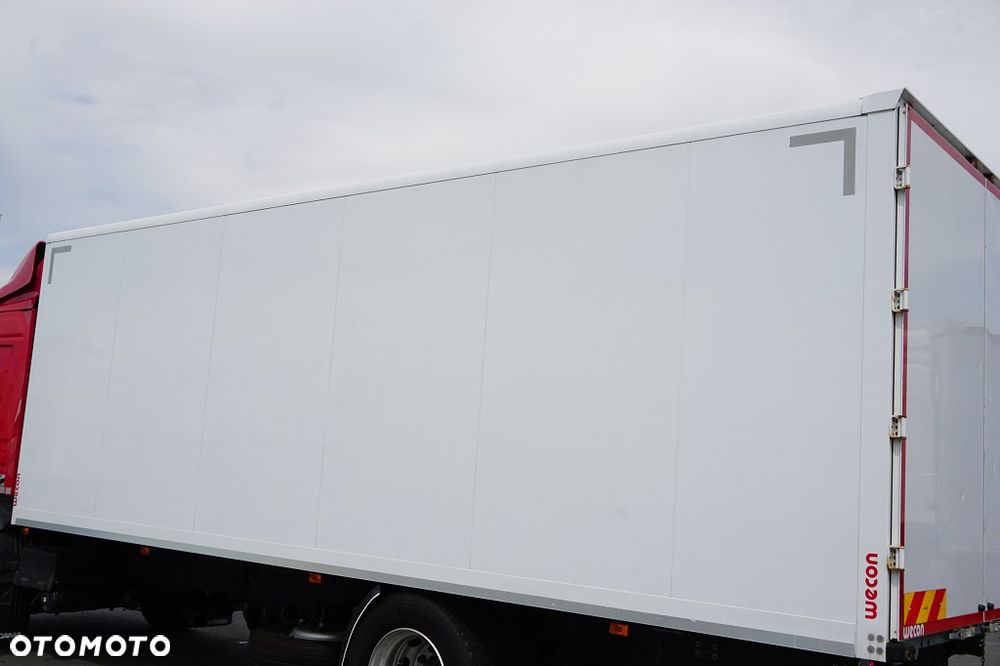 Iveco ZABUDOWA /  KONTENER / WECON  / DŁ. 6,9 M - 5