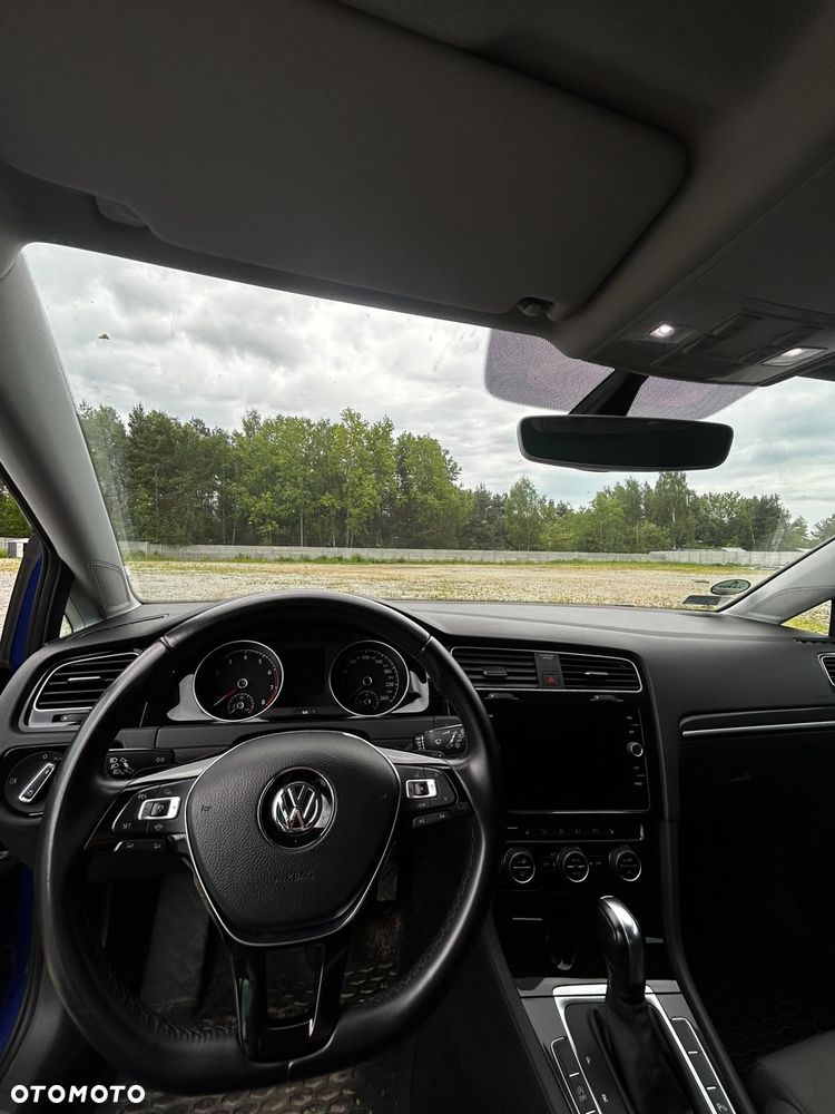 Volkswagen Golf 1.5 TSI BMT Evo Comfortline DSG - 9
