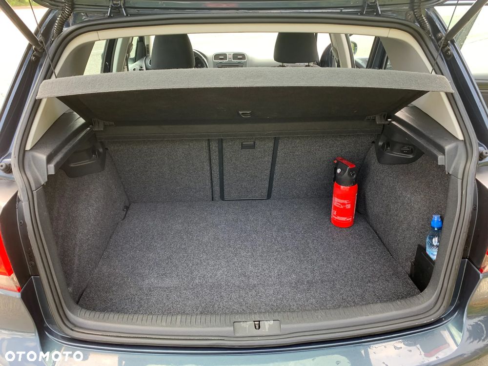 Volkswagen Golf 2.0 TDI Comfortline - 15
